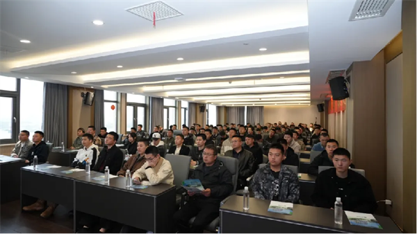已加 3.28“昔日军营挥汗水，今朝回乡创辉煌”——好润集团举办退役军人专场招聘会131